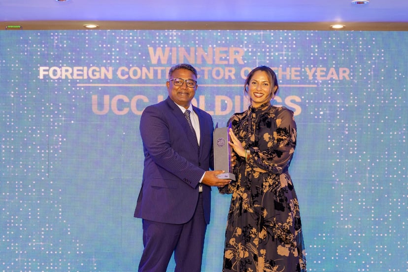 UCC Holding, receives the awarded of the Best Foreign Contractor award at the Builder Awards, (MNACI)
